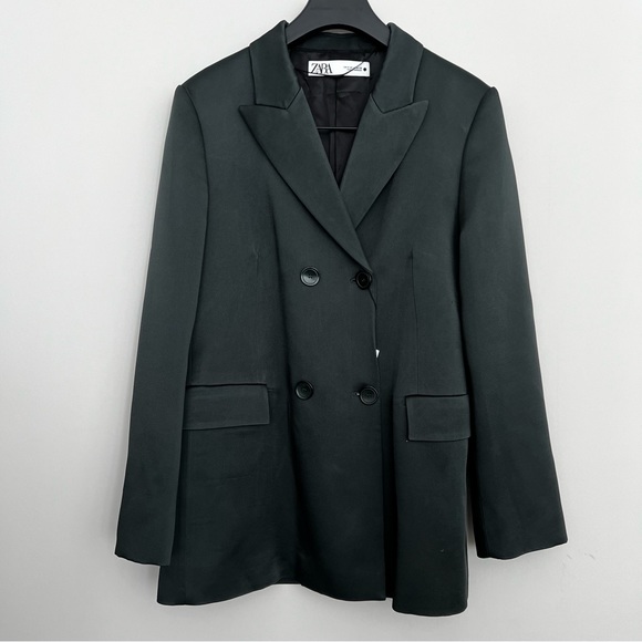 ZARA Emerald Green Satin Matching Coord Suit - Picture 9 of 16